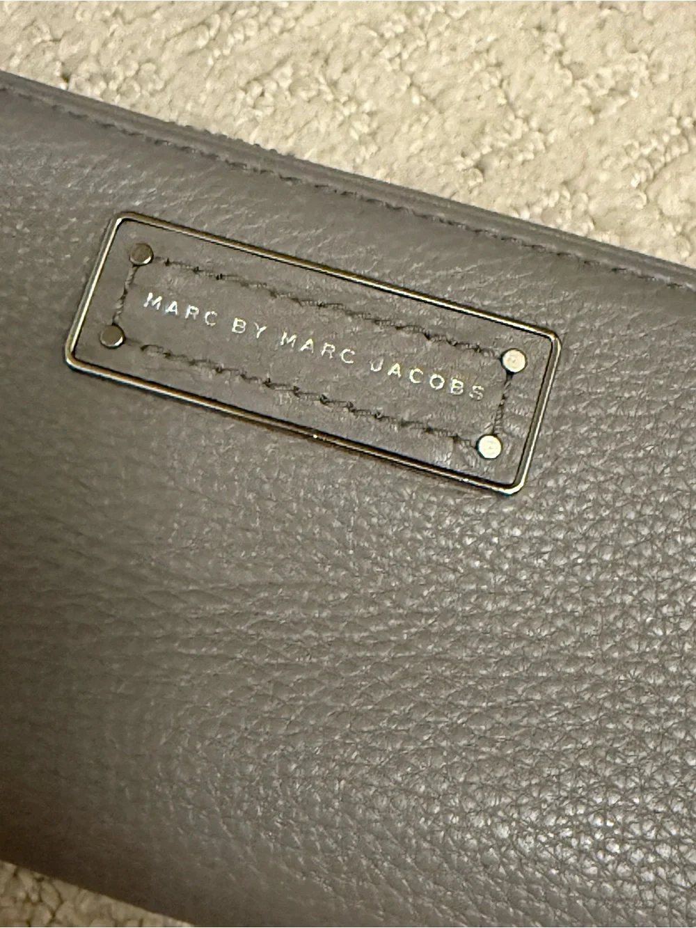 Marc by Marc Jacobs Grey Pebbled Leather Zip Wallet